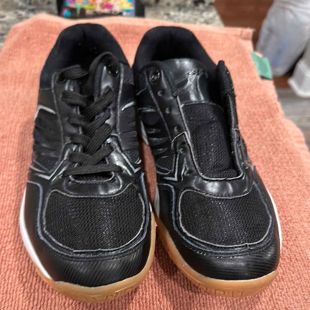 BCG Black and Tan Women's Sneakers